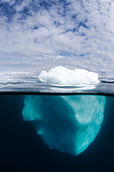 格陵兰,伊路利萨特,水下视角,淹没,融化,冰山,雅各布港冰川,漂浮,迪斯科湾,晴朗,夏天,早晨