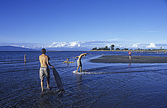 海滩,男青年,温哥华岛,不列颠哥伦比亚省,加拿大