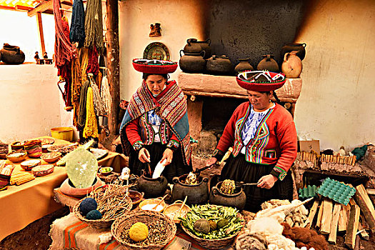 两个,秘鲁人,传统,羊驼,毛织品,染,库斯科,省,秘鲁,南美