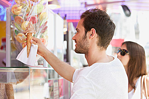 男人,冰淇淋,冰淇淋店,巴黎,法兰西岛,法国