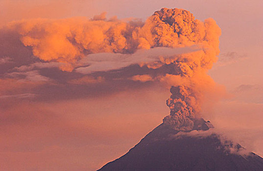 活火山,云,火山灰,喷发,几个,岁月,夜晚,火山岩,炸弹,罐,风景,乡村,靠近,安第斯山,厄瓜多尔
