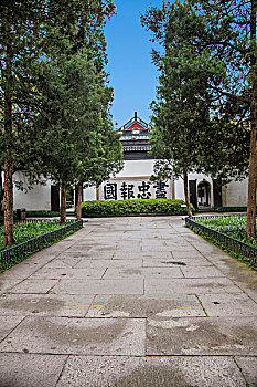 杭州西子湖畔岳王庙
