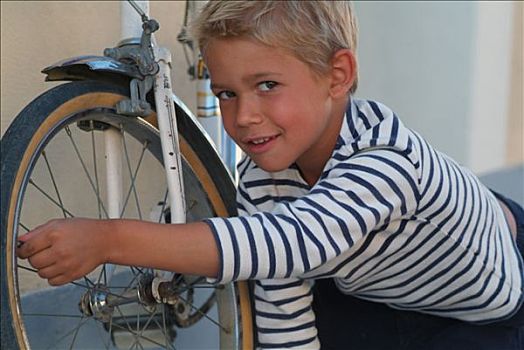 男孩,姿势,微笑,阀,轮子,自行车,海洋,毛衣