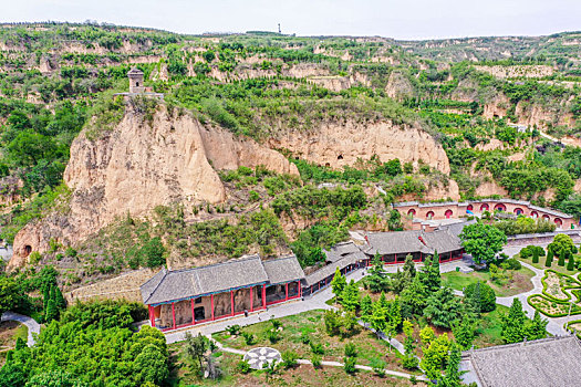 航拍河南巩义石窟寺（巩县石窟）