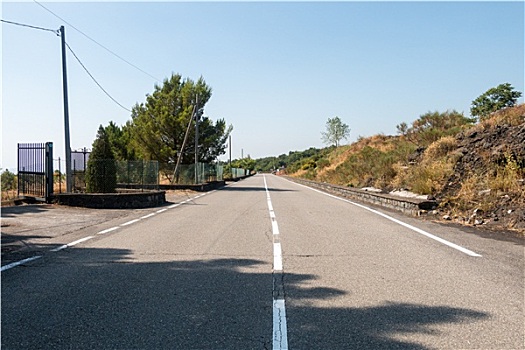 埃特纳火山,道路