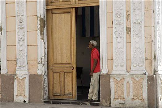 古巴,西恩富戈斯