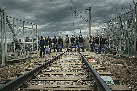 难民,露营,希腊人,马其顿,边界,安全部队,固定,通行,货运列车,中马其顿,希腊,欧洲