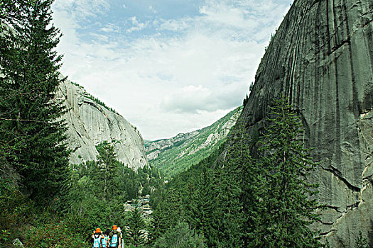 新疆可可托海景区和额尔齐斯大峡谷风光