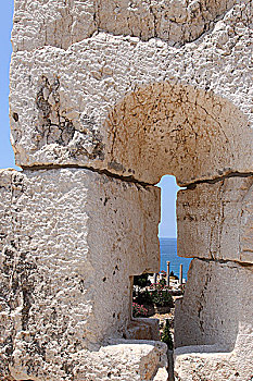 黎巴嫩比布鲁斯古遗址石墙