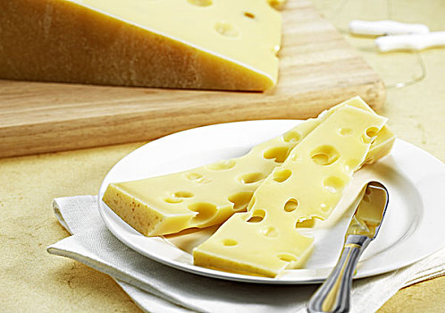 瑞士干酪,瑞士乳酪,牛奶