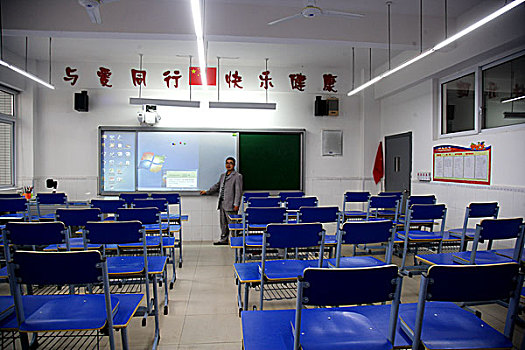 重庆璧山县城北小学语音教室