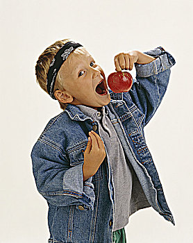 小男孩,吃,红苹果