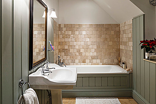 浴室,墙壁,砖瓦,木头