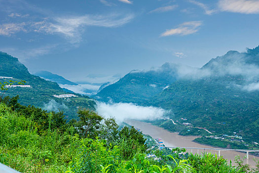 中国四川宜宾金沙江向家坝库区风景