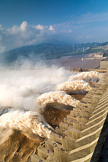 三峡大坝泄洪图片_三峡大坝泄洪高清图片_全景视觉