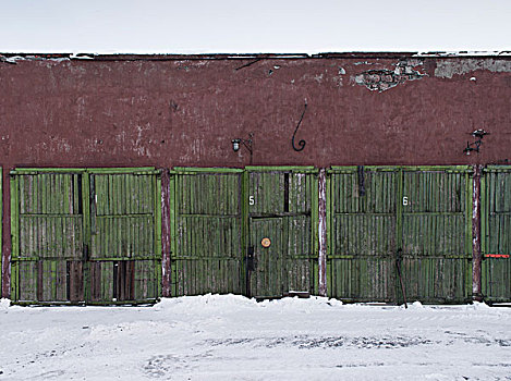 门,建筑,积雪