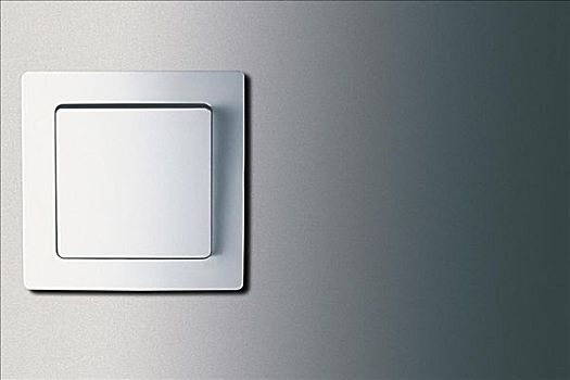 “开学收费”等诈骗案高发期到来 小心诈骗短信
