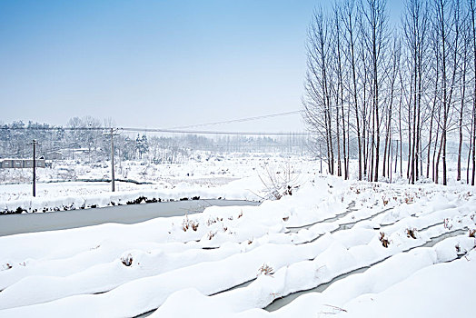 中国河南信阳乡村雪景