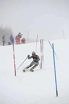 滑雪