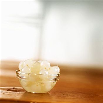 珍珠洋葱,小,玻璃盘