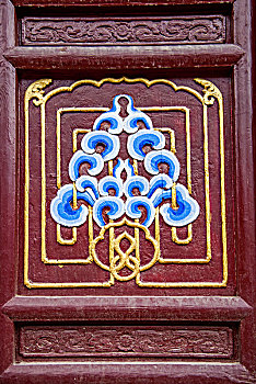 山西忻州市五台山广宗寺寺院殿门蓝花图案