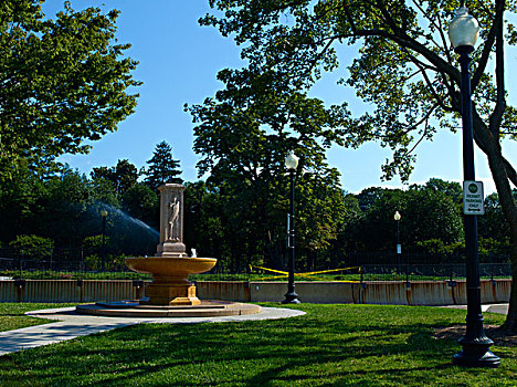 华盛顿广场喷泉