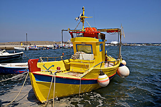 黄色,渔船,港口,锡拉岛,基克拉迪群岛,希腊群岛,希腊,欧洲