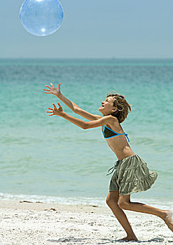 女孩,抓住,水皮球,海滩