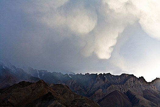 山峦,雾,云,谷地藏庙,印度
