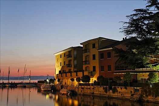 酒店,黄昏,加尔达湖,意大利