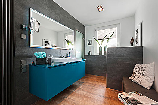 现代,浴室,盥洗盆,镜子,灰色,砖瓦,墙壁,分隔