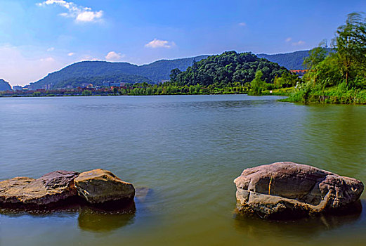湖南省长沙西湖公园,文化园,－水景,湖光秋色,石头,水