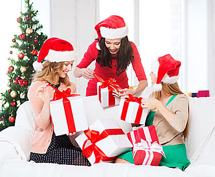 圣诞节,圣诞,冬天,高兴,概念,三个,微笑,女人,圣诞老人,帽子,许多,礼盒