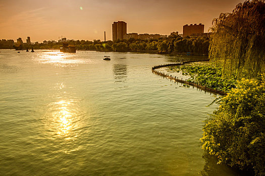 大明湖风景区