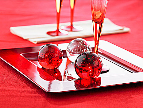 红色,白色,玻璃,球,桌饰