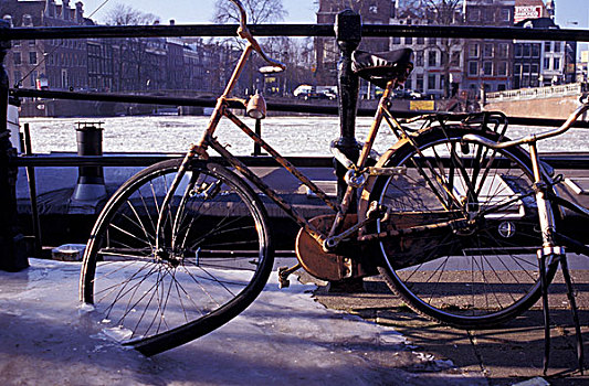 欧洲,荷兰,阿姆斯特丹,冰,遮盖,运河,自行车,困住