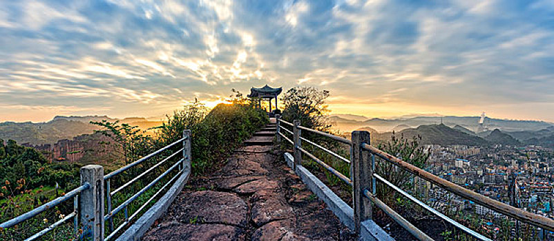 金鸡岭风景