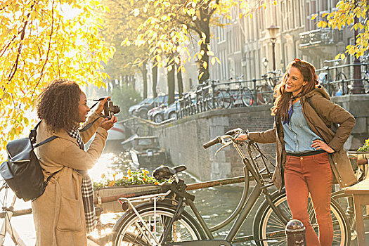美女,摄影,朋友,自行车,秋天,运河,阿姆斯特丹