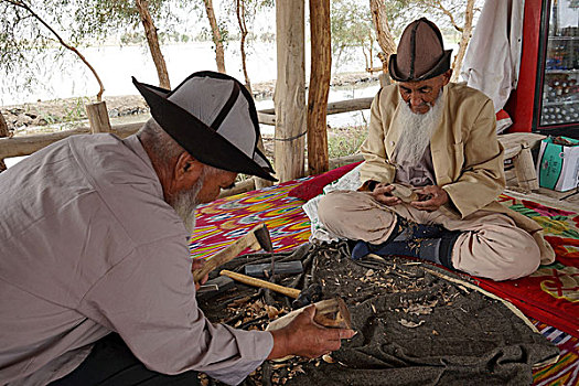 新疆罗布人村寨,古老民族的栖息地,现代人眼中的世外桃园