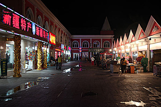 新疆阿勒泰布尔津夜市