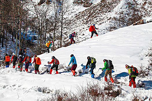 徒步天山雪山