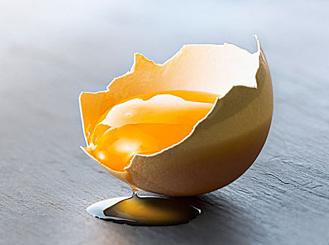 蛋黄,一半,蛋壳