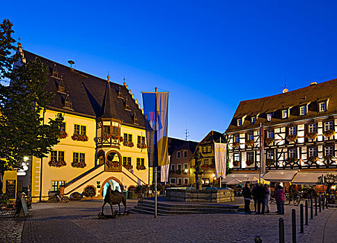 市场,市政厅,酒店,黄昏,弗兰克尼亚,巴伐利亚,德国,欧洲