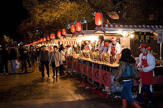 北京东华门小吃夜市