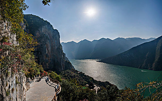 长江三峡巫峡峡谷