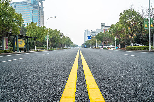 柏油马路