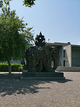 北京梨园主题公园韩美林艺术馆神象雕塑远