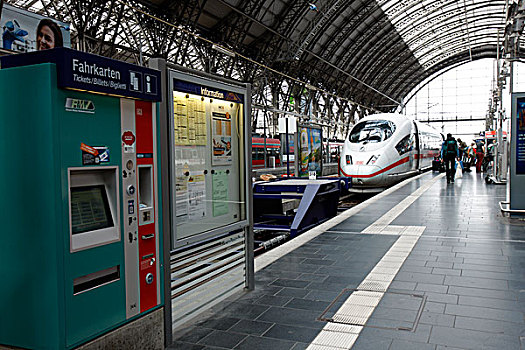德国,火车站
