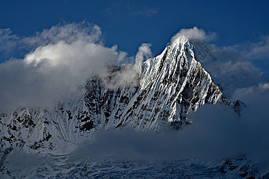 雪山