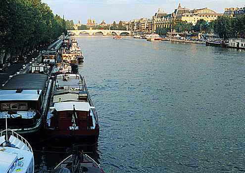 法国,巴黎,驳船,停靠,塞纳河